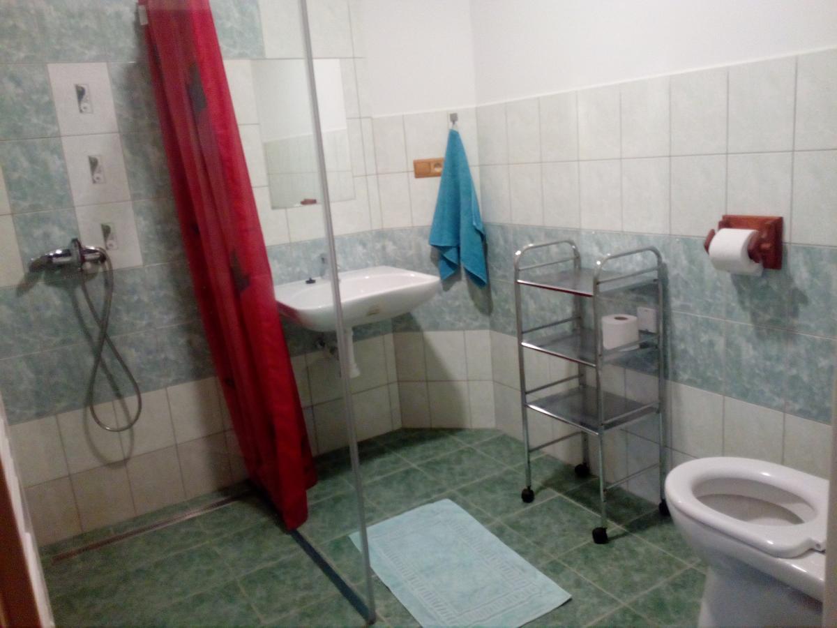 Hotel Fara Choustnikovo Hradiste Exterior foto